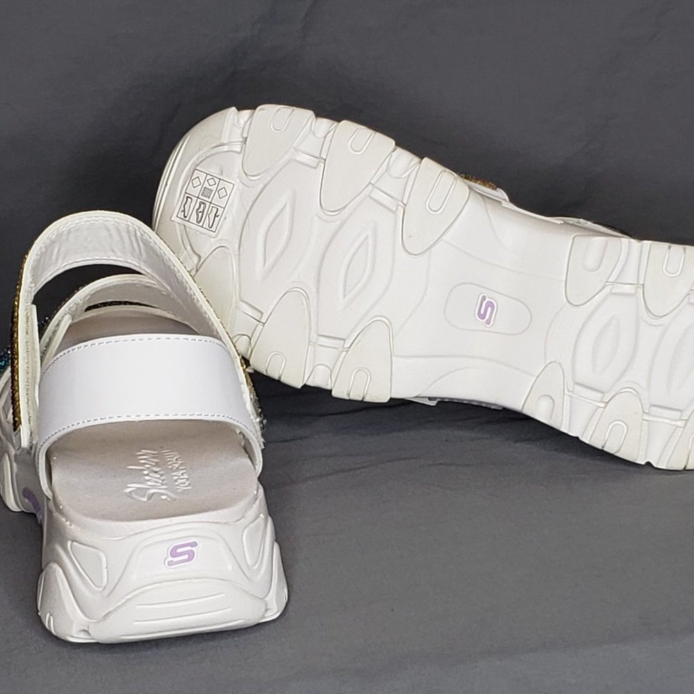 Sandals - Picture 2 of 2